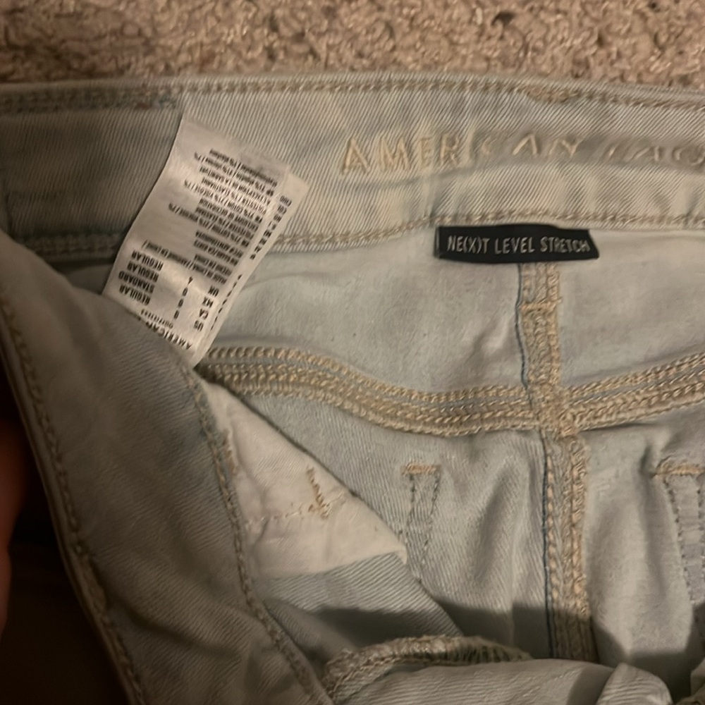 AMERICAN EAGLE RIPPED JEGGING - Picture 3 of 3